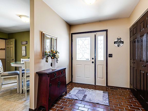4th image of 1015 N Dovington Dr