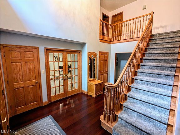 5th image of 48257 Tina Ln