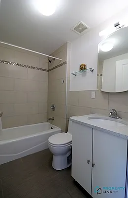 Rented by Property Link Mgmt, LLC | media 23