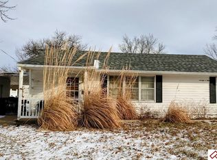 204 N Sumner St, Beatrice, NE 68310
