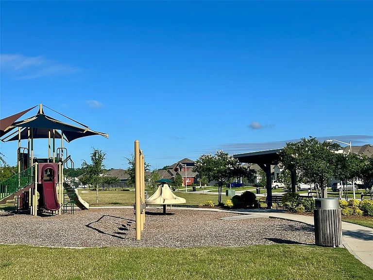 21759 Thicket Point Ln — Photo 34