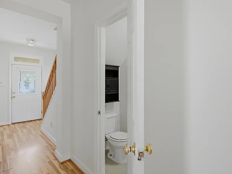 1706 W Moore St — Photo 14