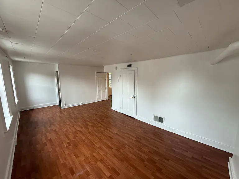 11 Van Vechten St #11C — Photo 6