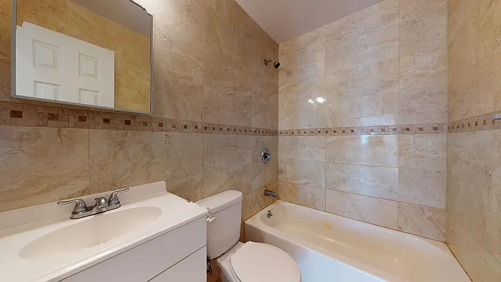 Rented by Bond New York | media 35