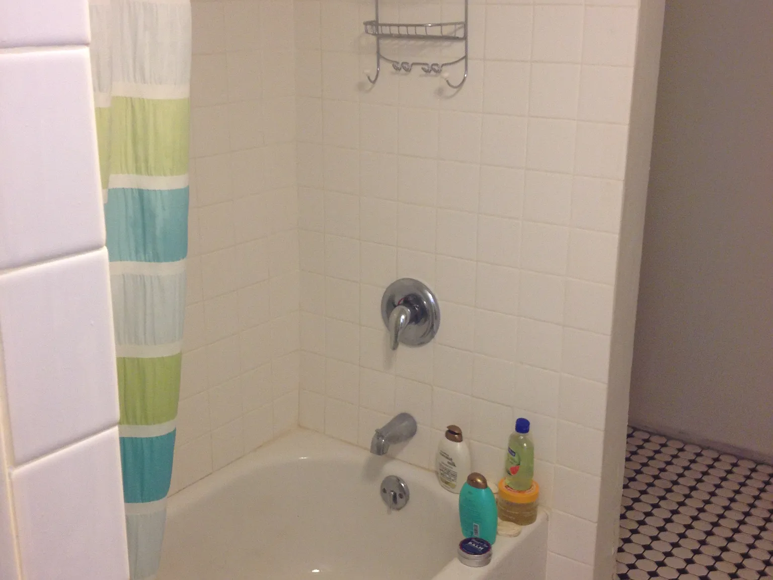1118 Garnett Pl — Photo 3