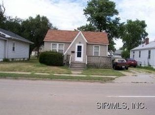 1205 Madison Ave, Wood River, IL 62095