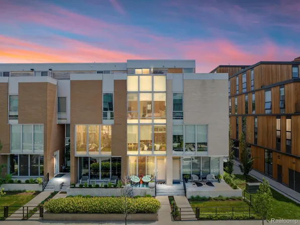 216 Alfred St, Detroit, MI 48201