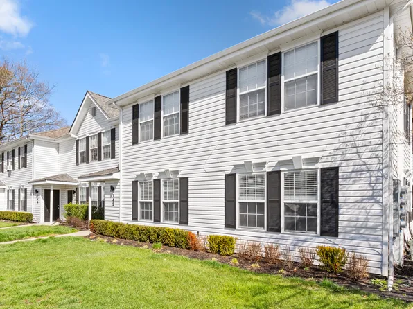 AmericanSide Apartments