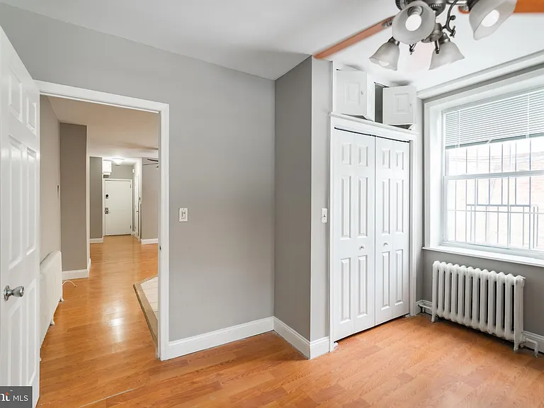 2123 Spring Garden St #1R — Photo 7