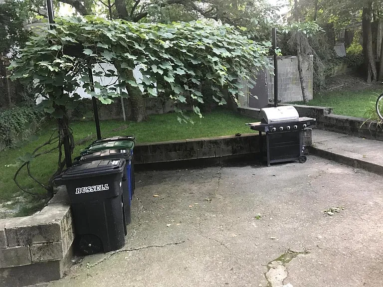 418 McGrath Hwy — Photo 9