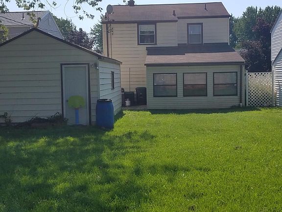 3rd image of 340 Oakvale Blvd