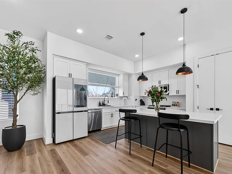 4804 Elysian St #C — Photo 12