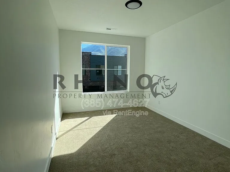 4634 S Locust Hills Ct — Photo 9