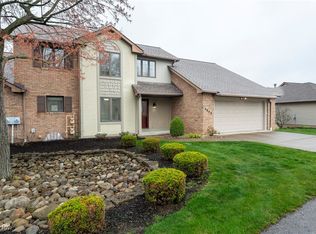 4849 Tree Line Cir NW, North Canton, OH 44720