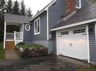 5626 Mariaville Rd, Schenectady, NY 12306