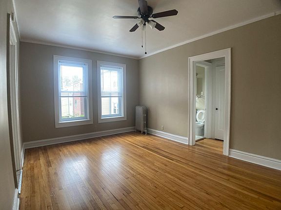 2nd image of 5021 N Damen Ave #21