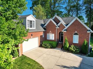 3355 Old Barn Rd, Greensboro, NC 27410