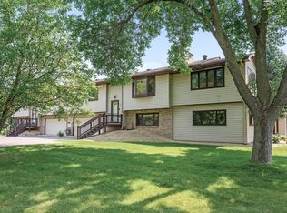 8735 Goldenrod Ln N, Maple Grove, MN 55369