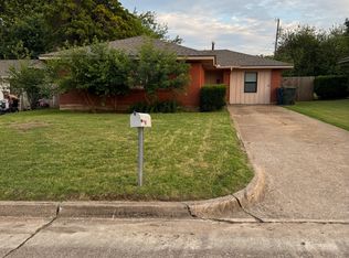 9704 Lyric Ln, Midwest City, OK 73130