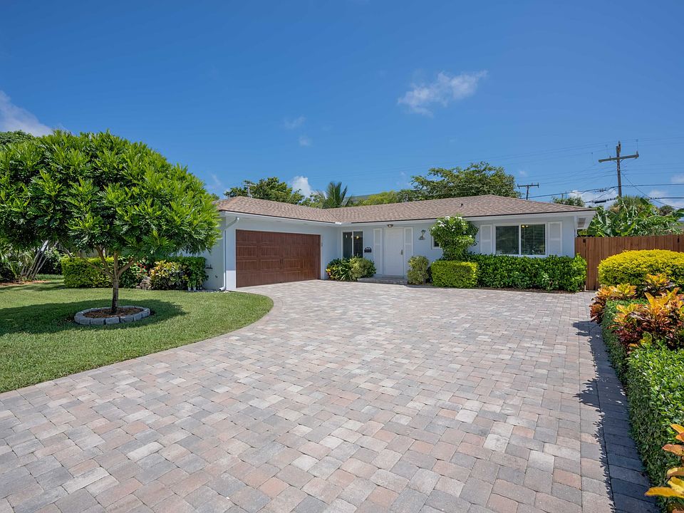 1st image of 608 Eastwind Dr