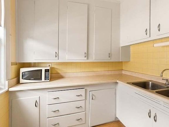 Additional Kitchen Area