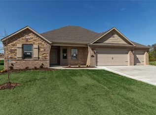 1241 Quailridge Way, Bentonville, AR 72712