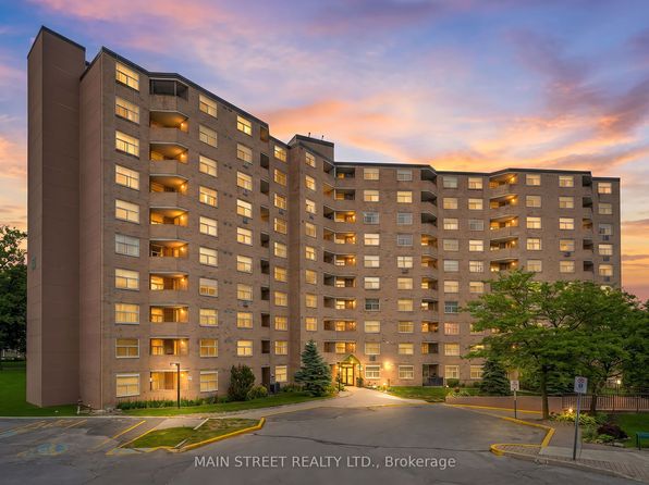 260 Davis Dr #1008, Newmarket, ON L3Y 7C3