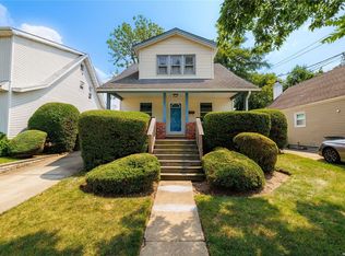 181 Madison Ave, Freeport, NY 11520