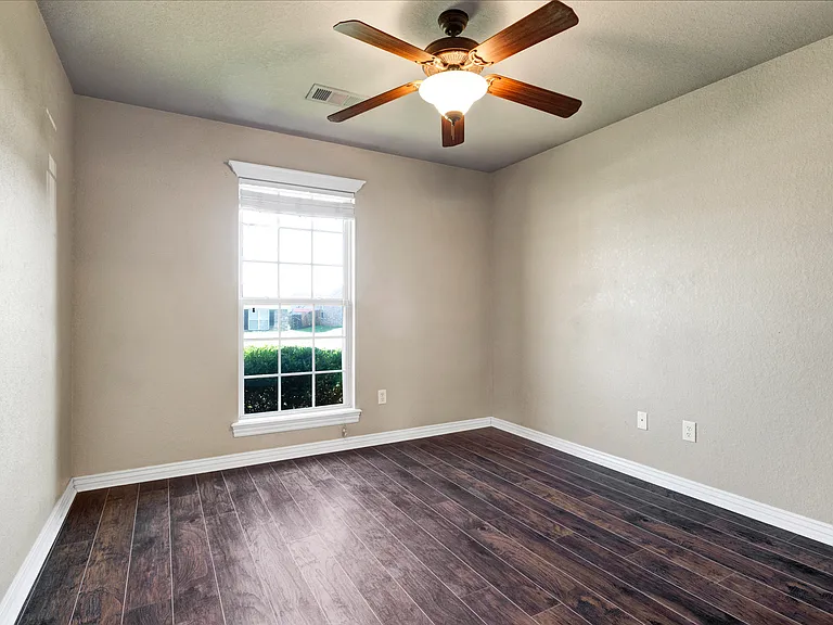 508 Torrington Way — Photo 27