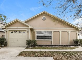 201 Whiterapids Ct, Orlando, FL 32828