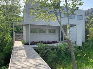 240 Holly Walk, Sayville, NY 11782