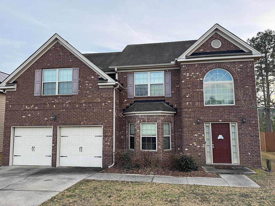1st image of 566 Village East Cir