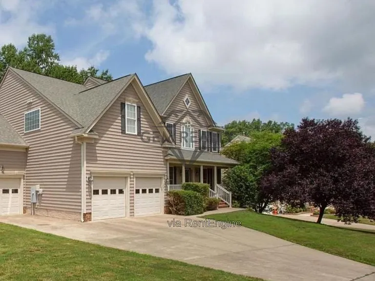 10410 Silver Creek Ct — Photo 4