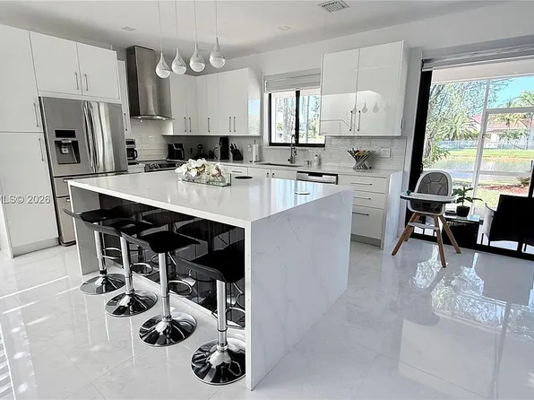 1392 Canary Island Dr #0, Fort Lauderdale, FL 33327