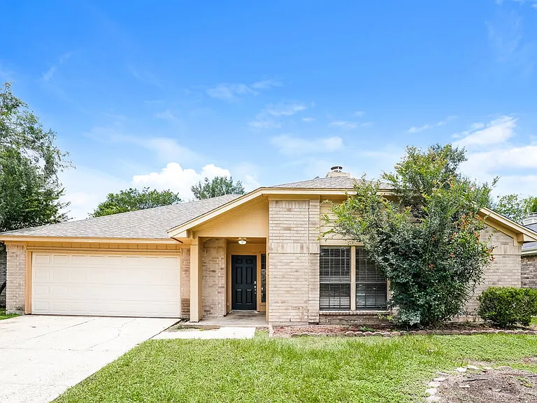 15022 Mulberry Meadows Dr — Photo 1