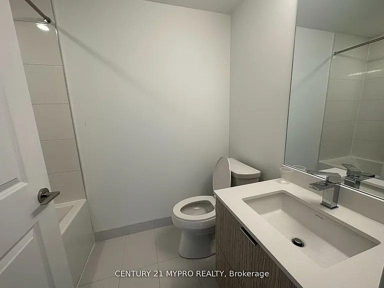 395 Bloor St E #3803 — Photo 11
