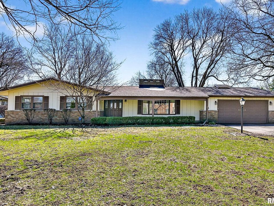 1st image of 179 Seminole Dr