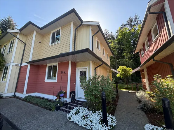 9880 Napier Pl #205, Chemainus, BC V0R 1K2