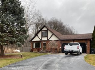 5165 McKinley Rd, East China, MI 48054