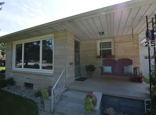258 Center St, Auburn, IN