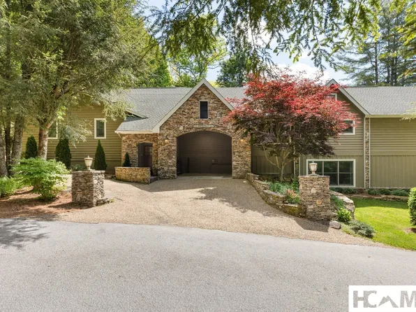 49 Blackberry Lane, Highlands, NC 28741