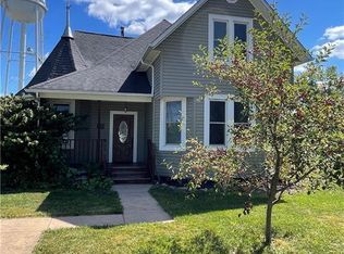 31 Depot St, Wakeman, OH 44889