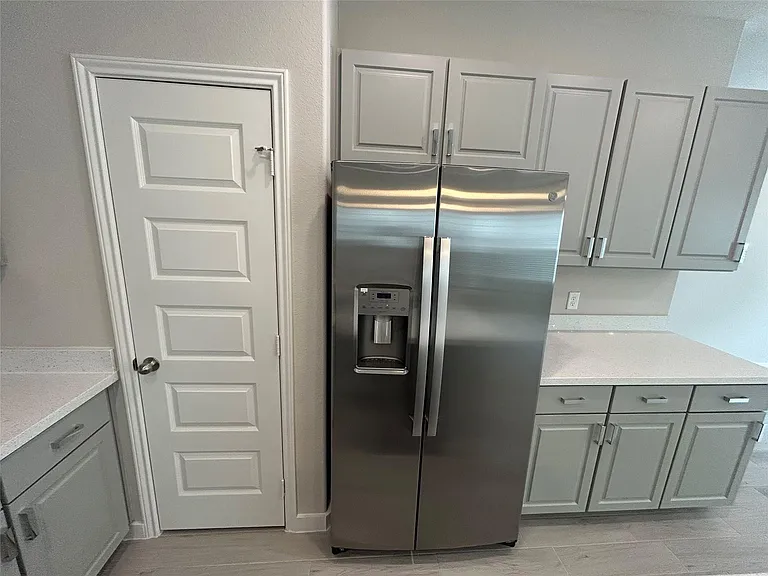 1511 Revolution Way — Photo 16