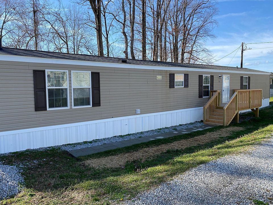 1st image of 130 Bear Run Cir
