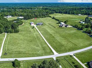 431 Buddy Rd, Burns, TN 37029