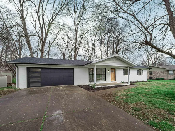 1719 Tanglewood Dr, Mount Vernon, IN 47620