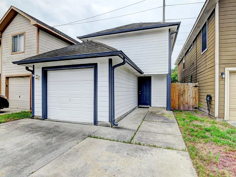 1214 Cleveland St — Photo 13