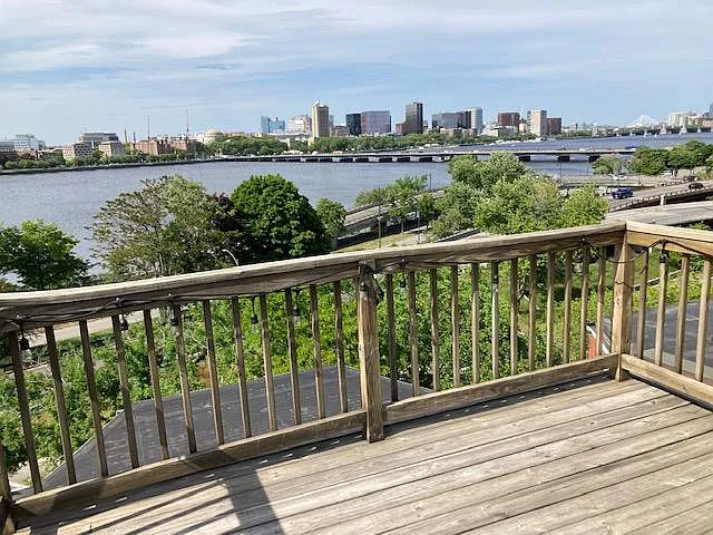 35 Bay State Rd #1R — Photo 24