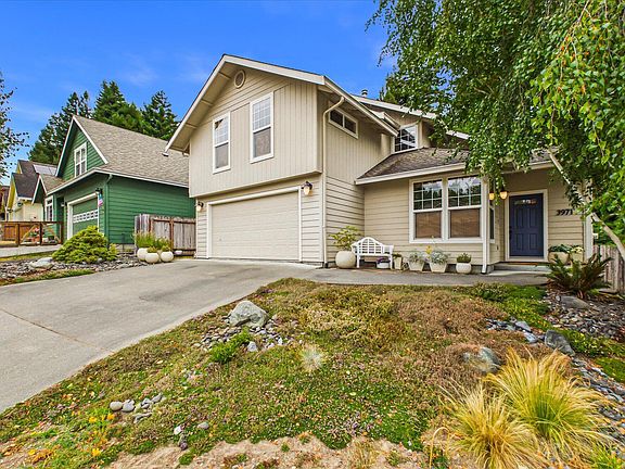 3rd image of 3971 Glenwood Ct