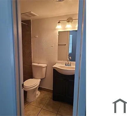 2 bed, 950 sqft, $1,550 — Photo 3
